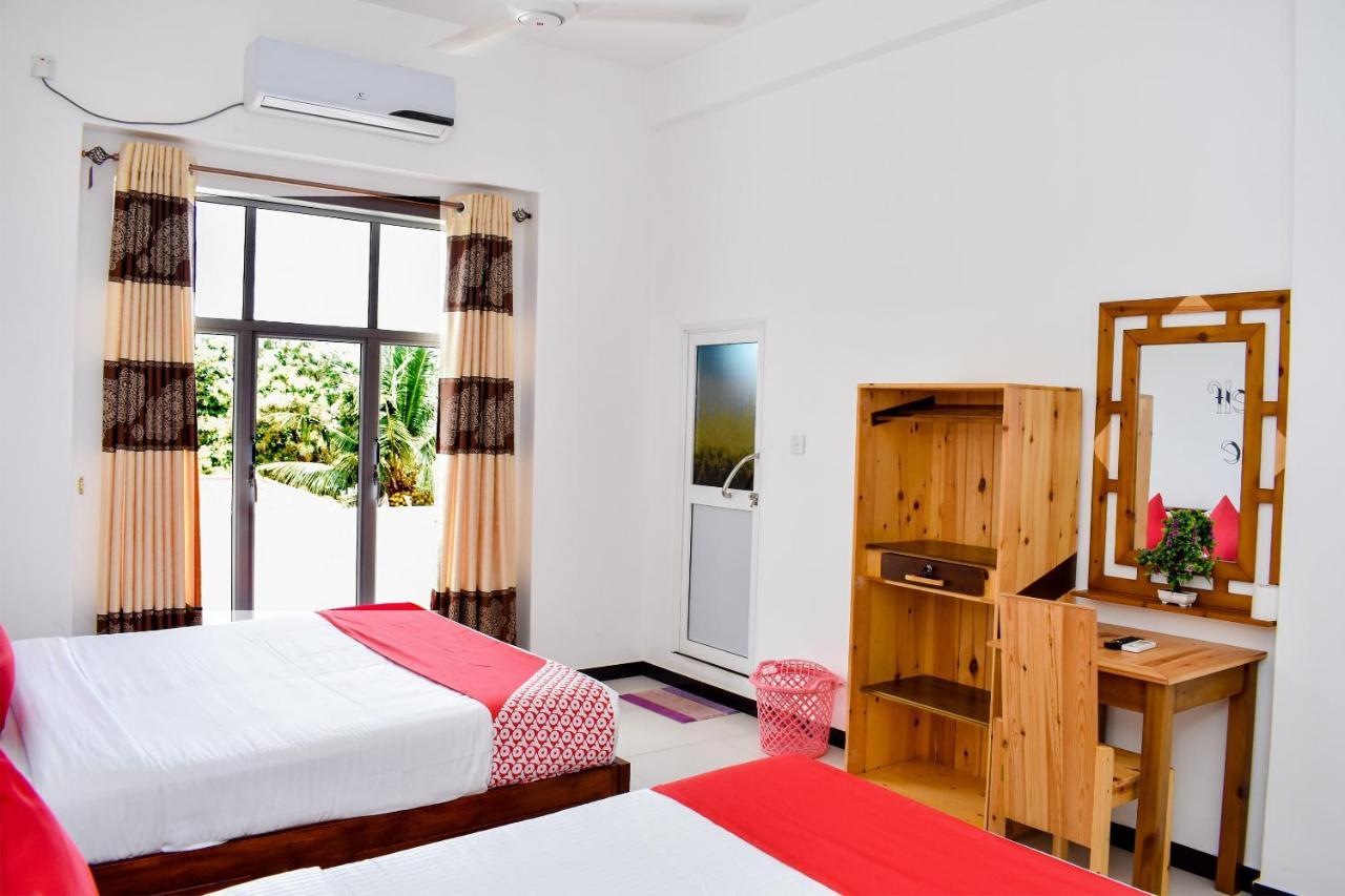 Mallika Resort Trincomalee Bagian luar foto