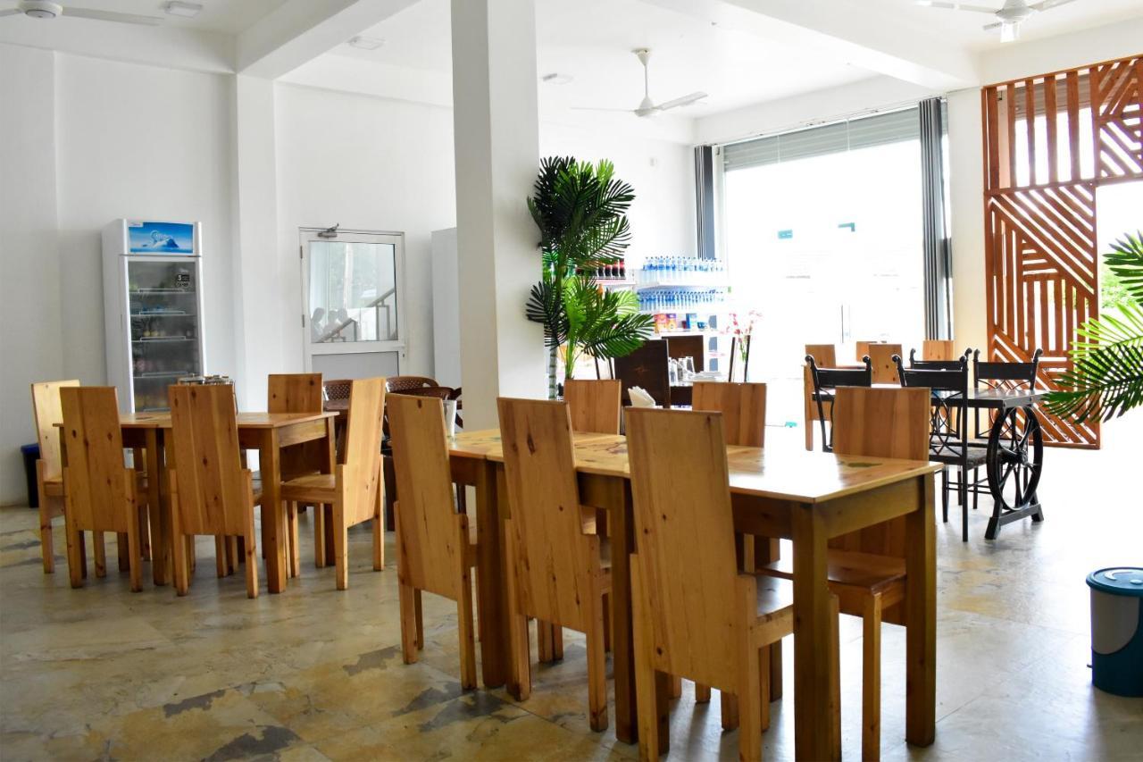 Mallika Resort Trincomalee Bagian luar foto